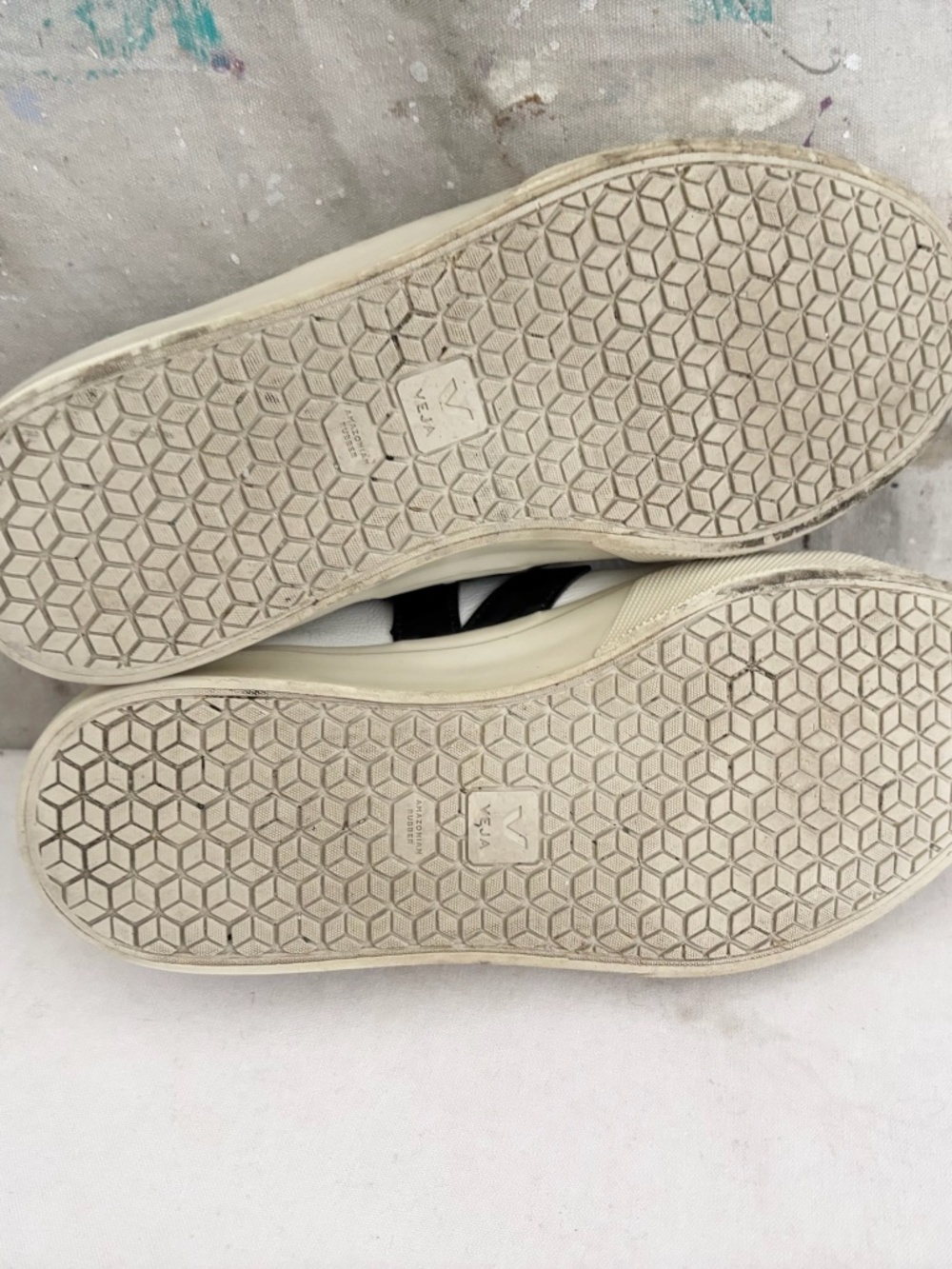 Veja Campo Leather Sneakers - Picture 5 of 6